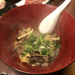 函館豚カルビホルモン研究所 - 牛すじ煮込み