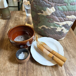 アナザホリデー - ①バタバタ茶600円