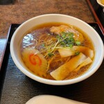 太幸苑 - ラーメン(小)