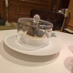 ラ・ベ - ヴィアンドに追加でトリュフをトッピングしてもらえる。1500円くらいなので、絶対に追加した方がいいと思う。