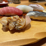 新宿栄寿司 - 煮蛤、中トロ、イカ、かすご、小肌