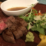 Teppan baru kambee - 黒毛和牛ステーキ赤身¥1,800-