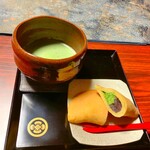 彦右衛門 - もちどら抹茶セット。860円