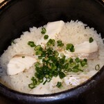 御馳走屋 むらさき - 真鯛炊き込み御飯 1,100円(税込)。