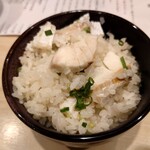 御馳走屋 むらさき - 真鯛炊き込み御飯 1,100円(税込)。