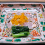 宮坂 - 締めは白ご飯とタケノコご飯の２種。お供が結構沢山でました。魚のほうぼうをあぶって、煎りからすみを散らして。