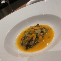 薪焼きび - 北海道産　蝦夷アワビ、北海道産　雲丹