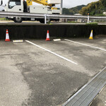 ナカムラボ - 駐車場が5台程あります。