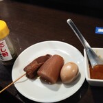 居酒屋 雅  - しぞーかおでんから半熟玉子120円、大根150円、志のだ巻150円