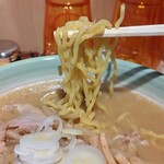 味噌らーめん ことぶき - 麺(*´༥`*)ｳﾏｳﾏ