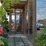 BISTY - 店の入り口