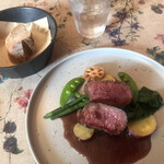 ビストロ アメリ - スペシャルメニュー、鹿肉のロースト 赤ワインソース