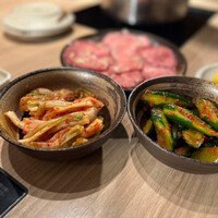 ホルモン焼肉 富や 栄店 - 