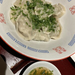 台湾爆噴小籠包 臺瓏 - 