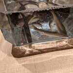 青蓮院門跡前 月おか - 元気に泳ぐ鮎