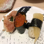 回転寿司みさき - 三貫盛り