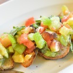 ラ・スタッラ - ●２０１３．０７．１９【訪問２回目】ブルスケッタ、4種類のトマト(地場物)