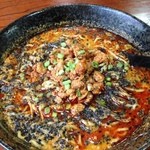 香港厨房 - 担々麺（880円）