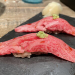 Daikanyama Yakiniku Kintan - 肉寿司…毎回注文してしまいます