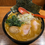 麺家 龍 - ラーメン(大) 900円