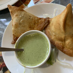 カラチの空 - サモサ