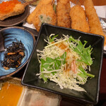Toukyou Ebisu Kushitei Hakata Kuuten - サラダと小鉢