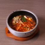 焼肉アリラン - 豆腐キムチチゲ