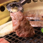 焼肉アリラン - 焼肉定食：サラダ、ライス、ワカメスープ、キムチ付