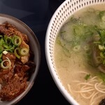 麺哲肉平 - 
