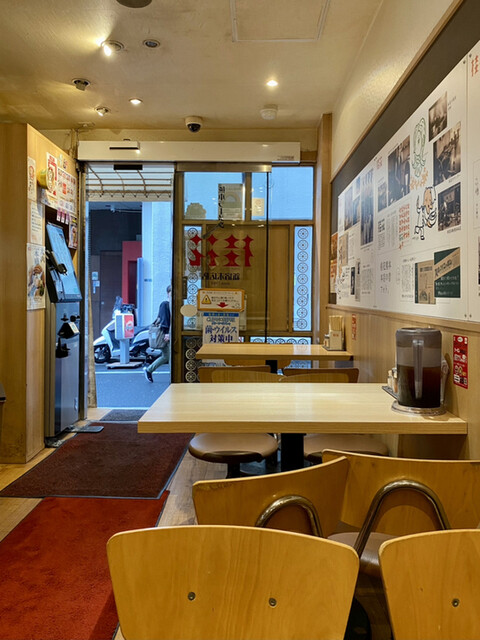 Keika Ramen Shinjuku Suehiro Ten photo 4