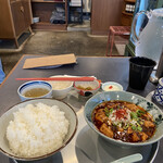 かかん 富ヶ谷店 - 麻婆豆腐定食セット