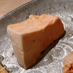 鮨 しゅん輔 - 酢橘を振った鮟肝。塩でいただきました