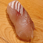 Sushi Shunsuke - 春子鯛の昆布〆