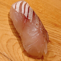 鮨 しゅん輔 阿佐ヶ谷 - 春子鯛の昆布〆