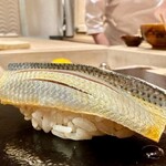 すし 良月 - 2023.2.  小鰭
