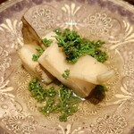 鈴田式 - 静岡の朝掘り筍に花山椒