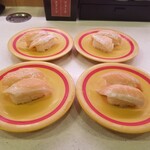 かっぱ寿司 - とろサーモン 170円(税込187円)