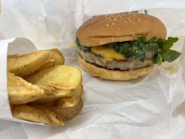 Freshness Burger Shibuya Higashi Ten photo 2