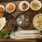 ソウルオモニ - ビビンパ定食　980円