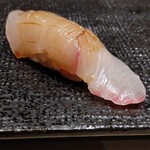 名古屋 栄 鮨 栄華 - カンパチ