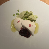 ラ・ボンヌターブル - 