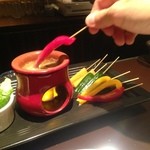 クアデラ - バーチャカウダー。ソースが温められていいですね！