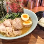 横浜ラーメン 渡来武 - 