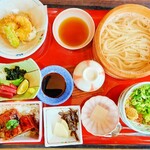 たらいうどん 山のせ - 