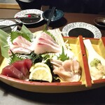 完全個室 海鮮と産地鶏の炭火焼 うお鶏 - 