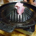 ジンギスカンうだ川 - ジンギスカン鍋の登場