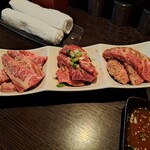 焼肉NOBU - お任せにして頂いた肉。