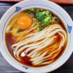 長生うどん - ころうどん中盛りｗｉｔｈ生たまご