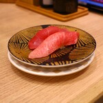 まぐろ問屋 三浦三崎港 恵み - 料理写真:本まぐろ大とろ中とろ合盛り