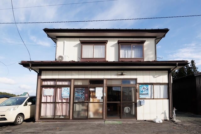 元沢煎餅店 - 本八戸（せんべい）の写真